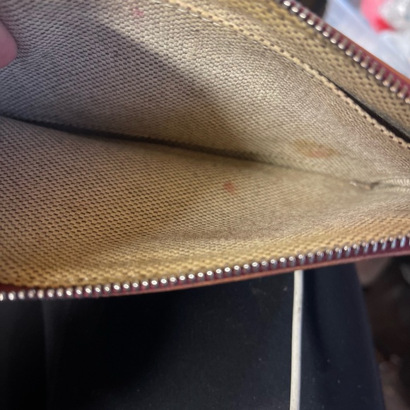 Vintage Dooney and Burke zip up Wallet - Picture 7 of 9